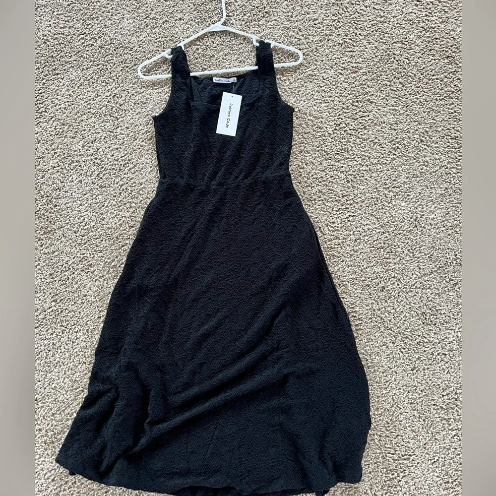Black A line dress women’s size large - Picture 1 of 4